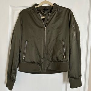 a.n.a A New Approach | olive green polyester jacket | Size Medium